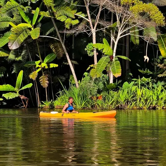Aventura Sobre as Águas: O Caiaque em Porto Velho Aventura Sobre as Águas: O Caiaque em Porto Velho