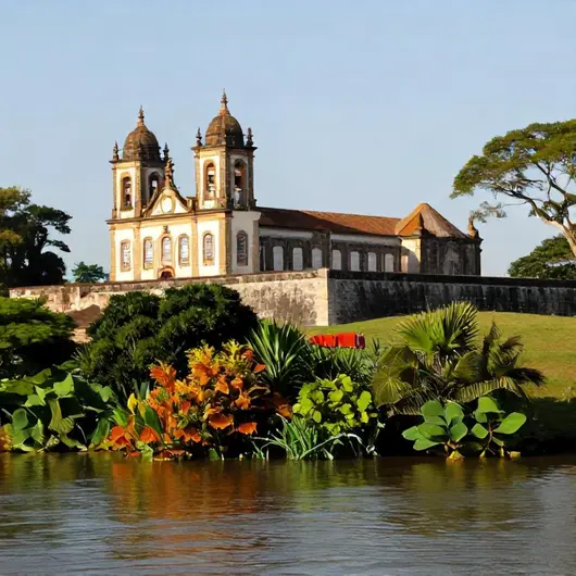 Visite o Real Forte Príncipe da Beira Visite o Real Forte Príncipe da Beira