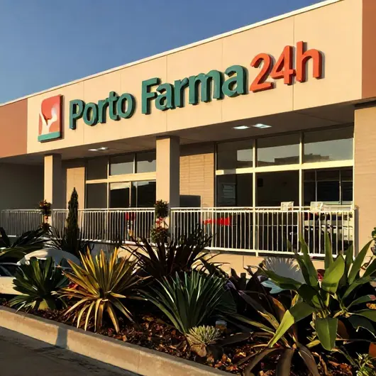 Descubra a Porto Farma 24 h